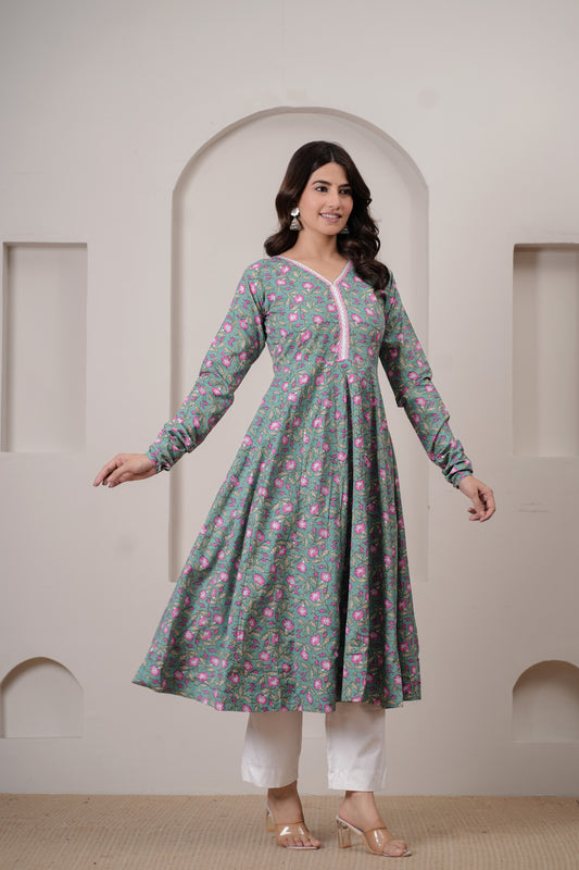 Artha Cotton Anarkali Kurta
