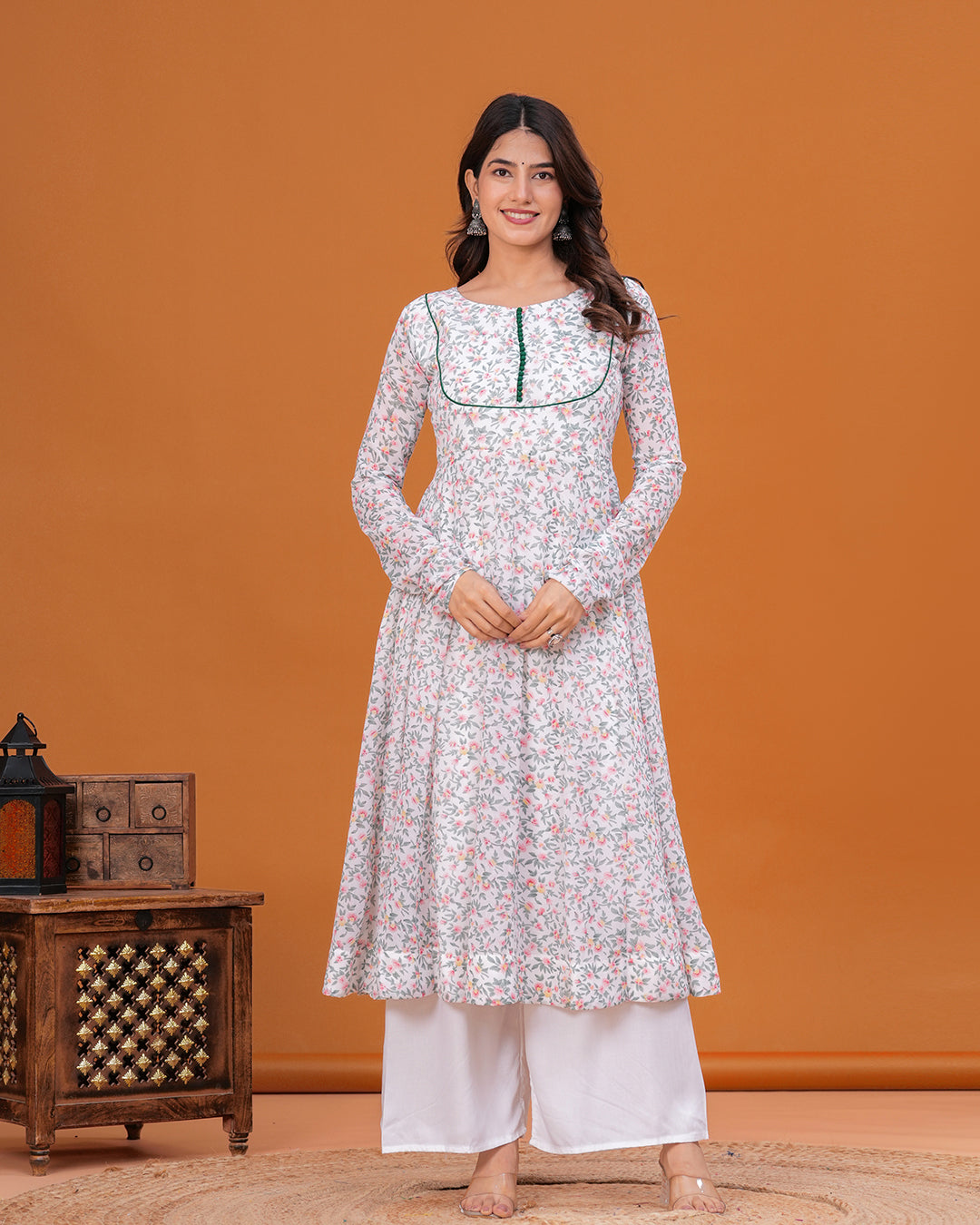 Naayab Georgette Anarkali Kurta