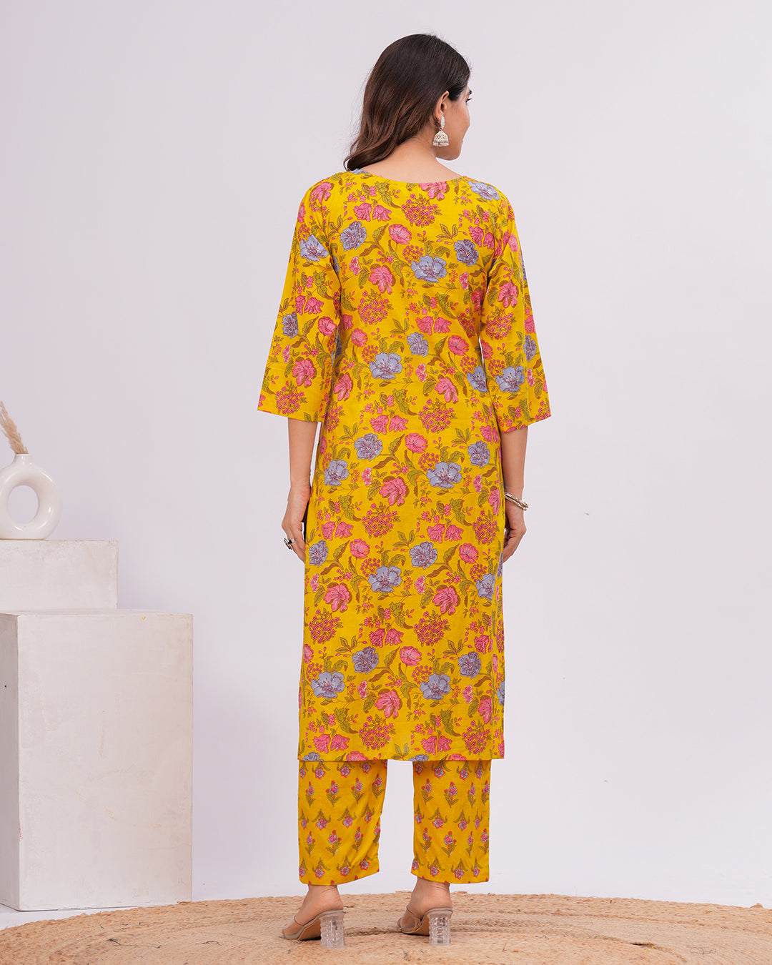 Divaa Cotton Kurta with Straight Pant