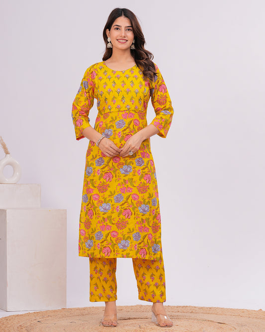 Divaa Cotton Kurta with Straight Pant
