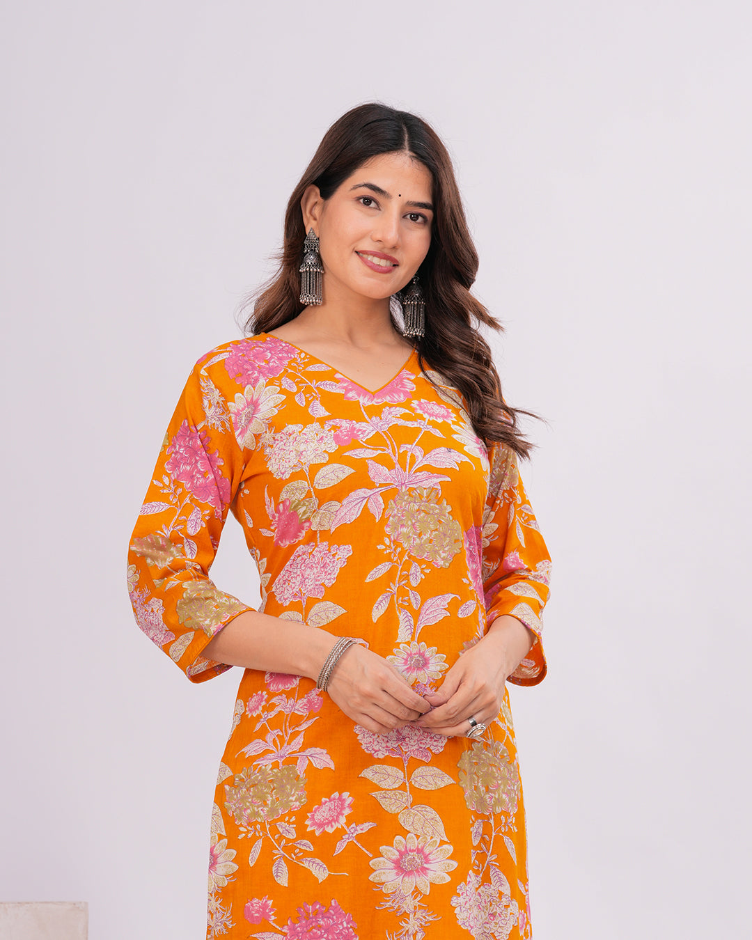 Rasha Cotton Kurta with Straight Pant