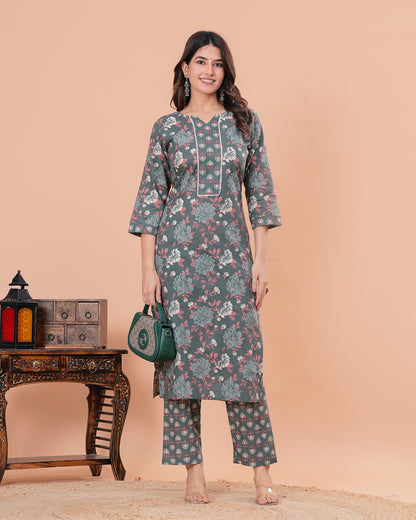 Sayaa Cotton Kurta with Straight Pants