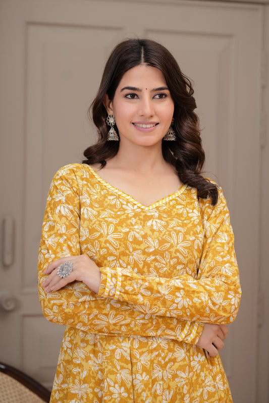 Sattva Yellow Cotton Anarkali Kurta
