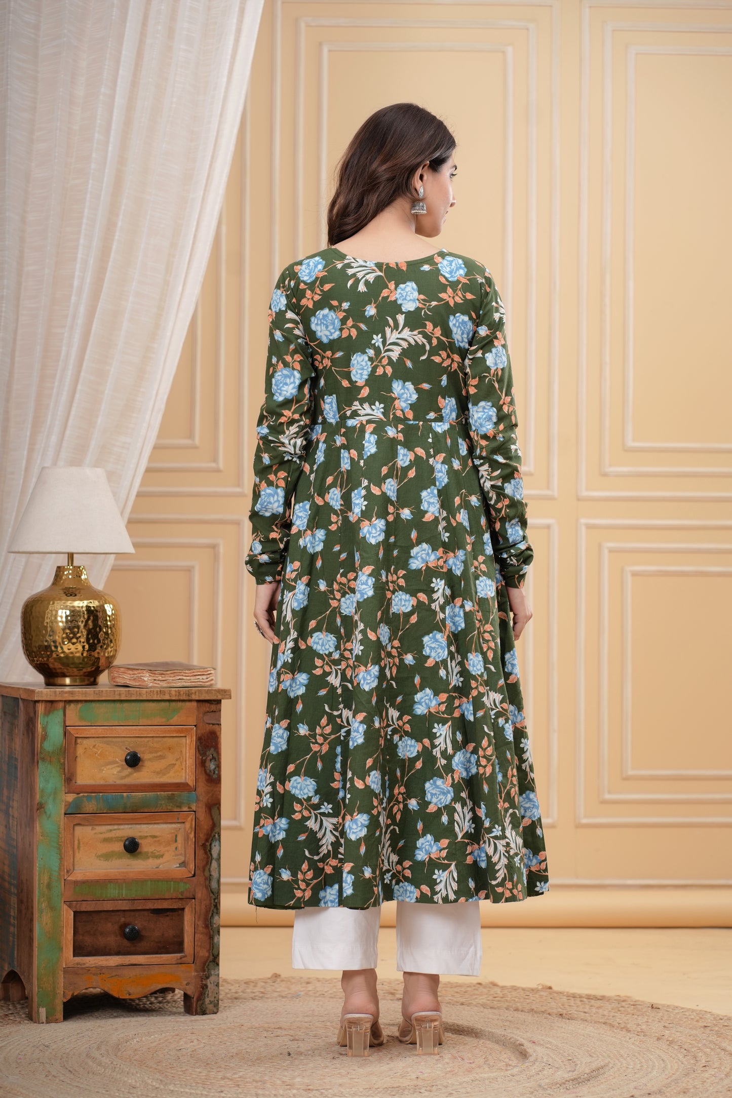 Saanchi Mahendi Green Cotton Anarkali Kurta