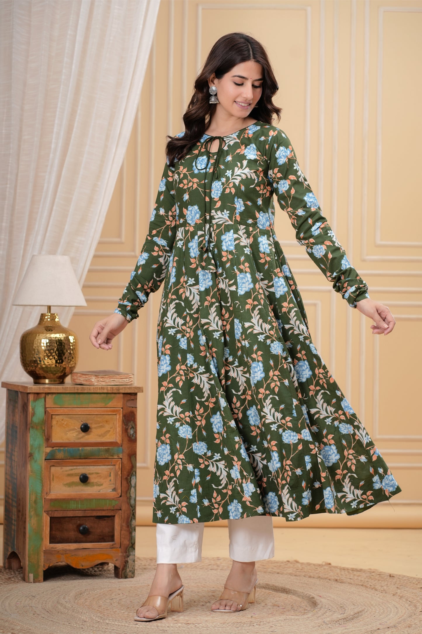 Saanchi Mahendi Green Cotton Anarkali Kurta